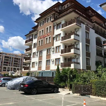 Fregata Complex Marina Гостьовий будинок Светий Влас