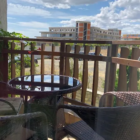 Гостьовий будинок Fregata Complex Marina Светий Влас