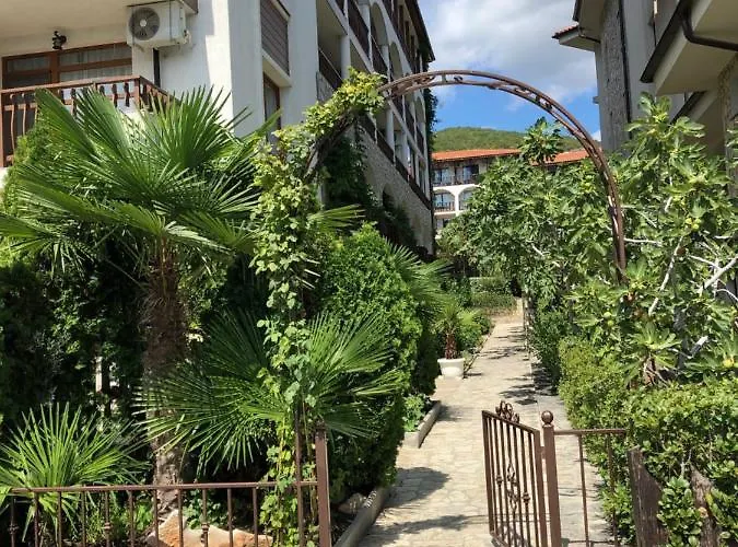 Fregata Complex Marina Guest house 3*