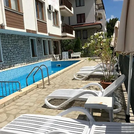 Гостьовий будинок Fregata Complex Marina Светий Влас